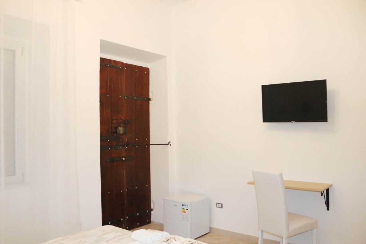 Clelia'S Boutique Rooms & Suites La Maddalena  Luaran gambar
