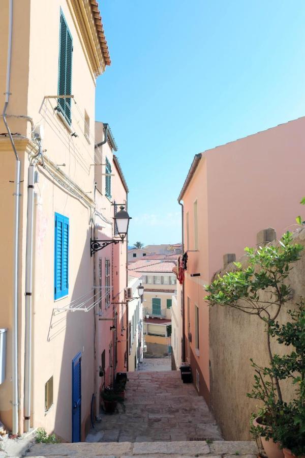 Clelia'S Boutique Rooms & Suites La Maddalena  Luaran gambar