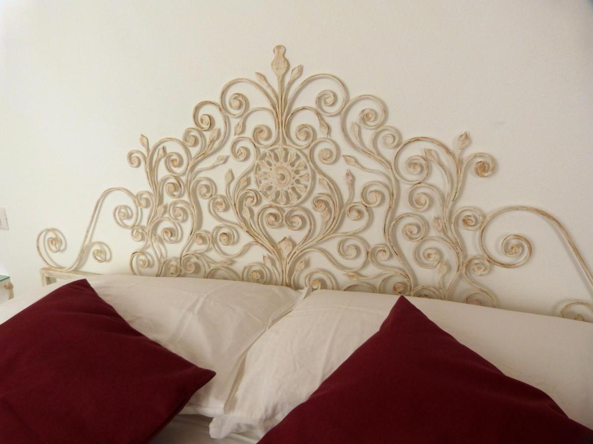 Clelia'S Boutique Rooms & Suites La Maddalena  Luaran gambar