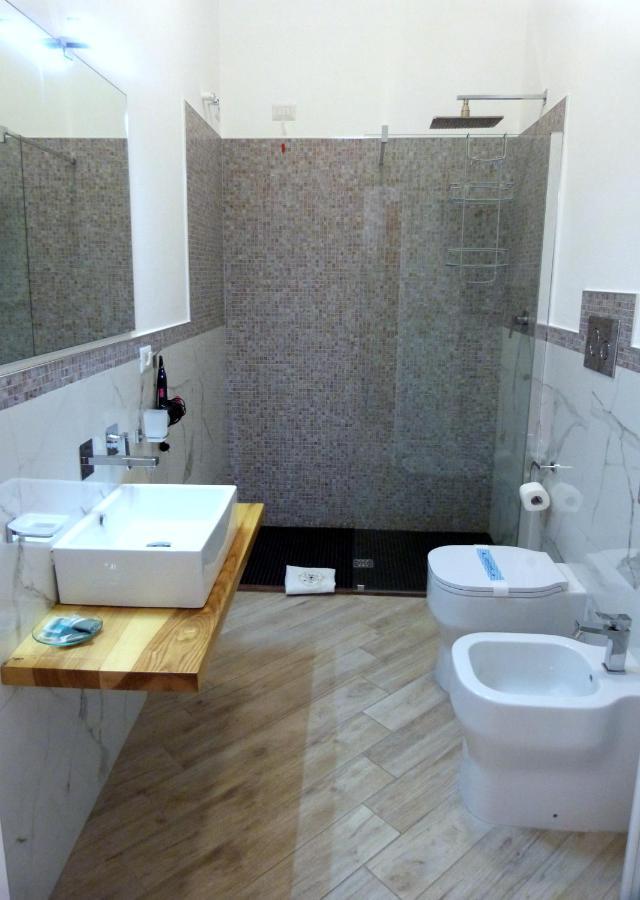 Clelia'S Boutique Rooms & Suites La Maddalena  Luaran gambar